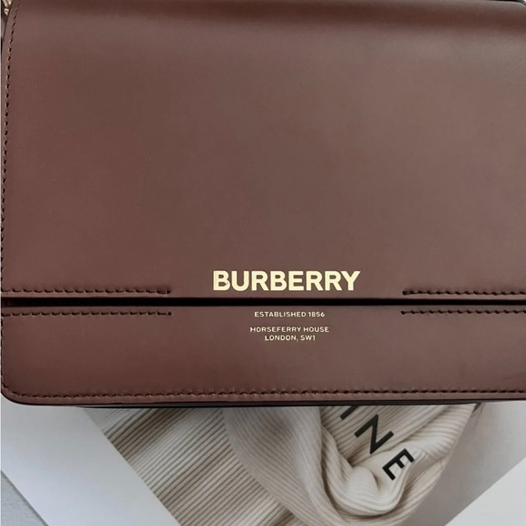 BURBERRY brown Color GRACE calfskin Leather convertible Small shoulder bag $1650 - Picture 4 of 8